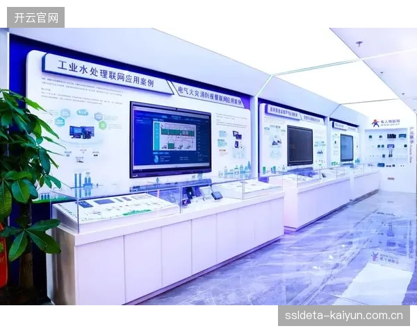 DAZN集团的版权分销实践证明，标准化的中介服务是解决全球媒体版权协议碎片化的唯一途径